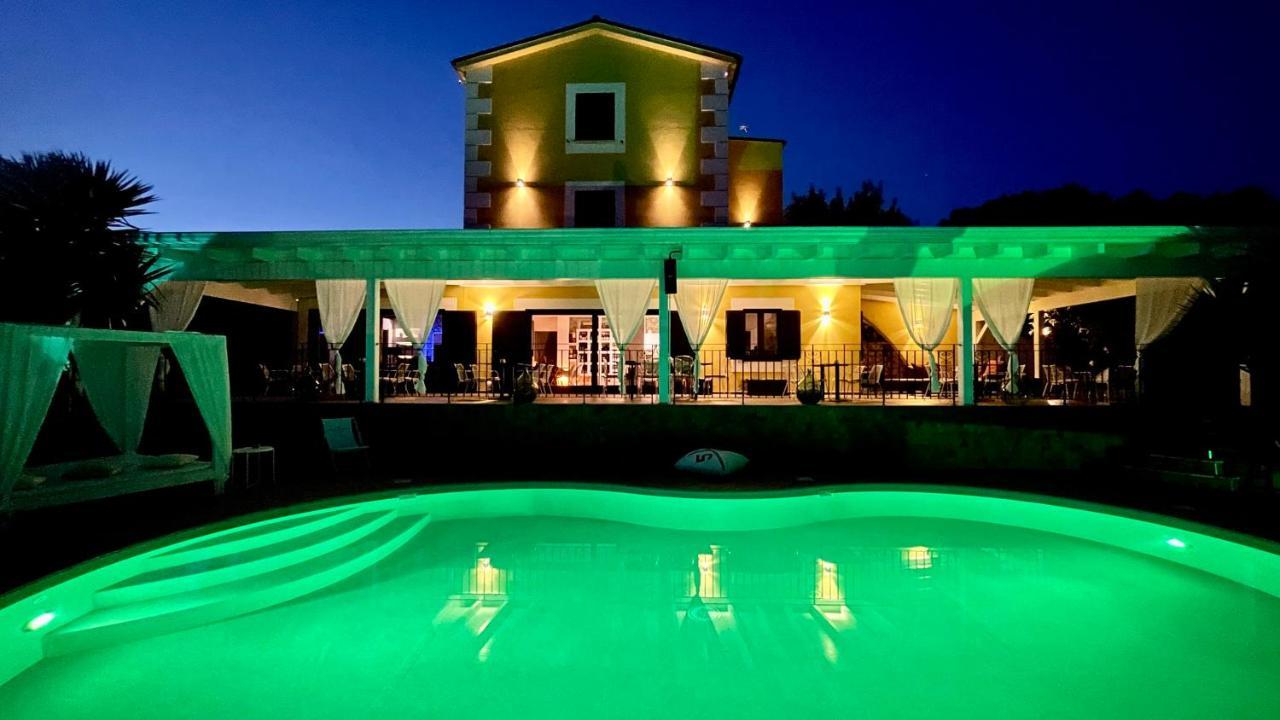 Borgo Del Nespolo Panzió Peschici Kültér fotó
