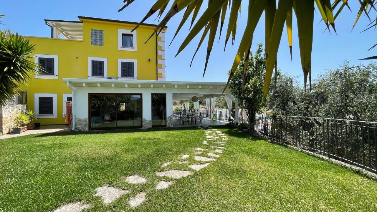 Borgo Del Nespolo Panzió Peschici Kültér fotó