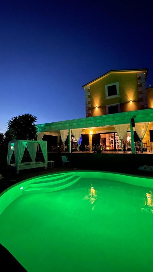 Borgo Del Nespolo Panzió Peschici Kültér fotó